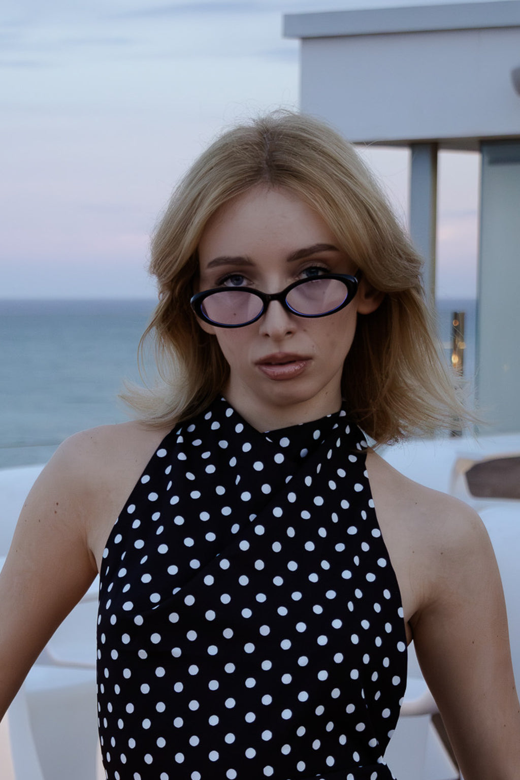 Vintage style oval full-rim glasses