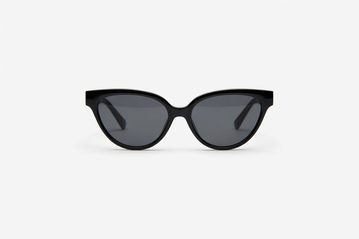 Gafas de sol estilo cat-eye minimalistas y elegantes